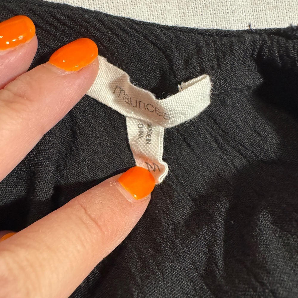 Maurices Women Size Medium Elegant Black Women's Top‎ - Picture 6 of 7